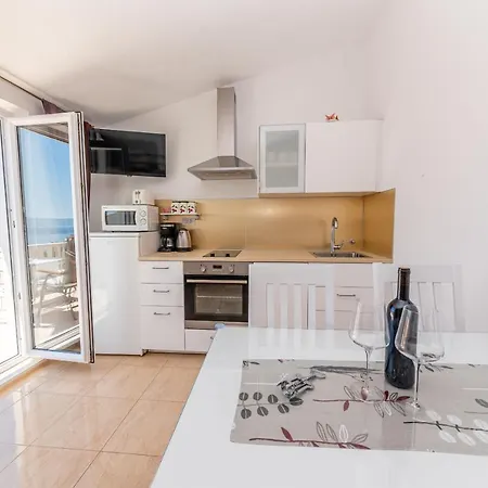 Apartment Kristian *
